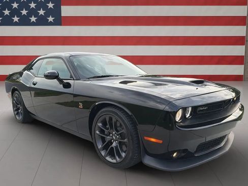 Used 2021 Dodge Challenger R/T Scat Pack image 7