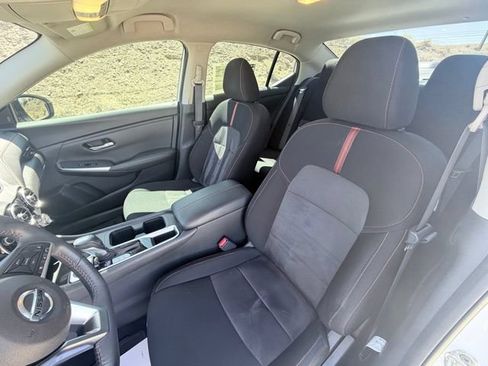 Certified 2023 Nissan Sentra SR FWD image 22