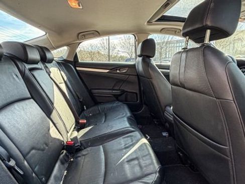 Used 2017 Honda Civic EX-L image 12