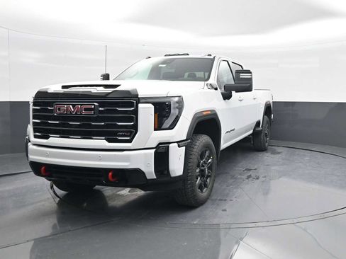 New 2026 GMC Sierra 2500 AT4 w/ AT4 Premium Plus Package image 3