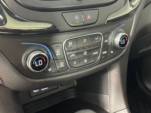 Used 2023 Chevrolet Equinox RS w/ RS Leather Package AWD/4WD image 9