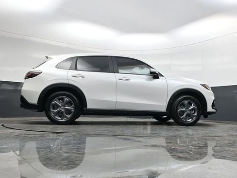 New 2026 Honda HR-V LX image 33