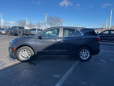 Used 2023 Chevrolet Equinox LT image 5