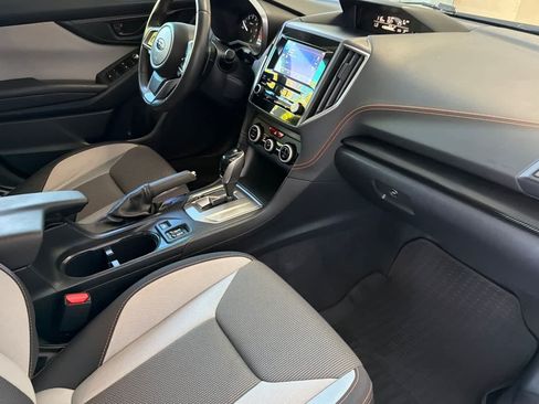 Used 2020 Subaru Crosstrek 2.0i Premium w/ Moonroof Package 2 AWD/4WD image 16