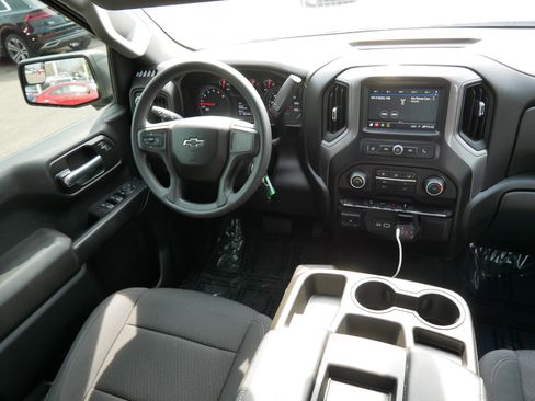 Used 2021 Chevrolet Silverado 1500 Custom Trail Boss image 9