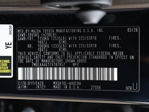 Used 2026 Toyota Corolla Cross XLE FWD image 32