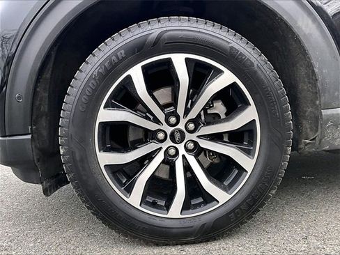 Used 2020 Ford Explorer ST image 9