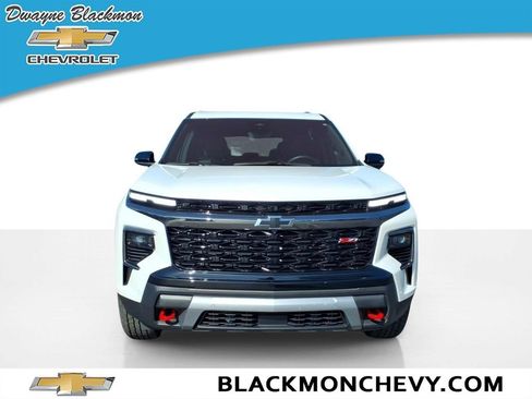 Used 2024 Chevrolet Traverse Z71 w/ Enhanced Driving Package AWD/4WD image 7