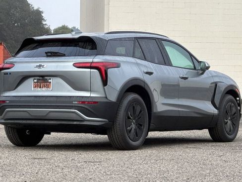 New 2026 Chevrolet Blazer EV LT image 4