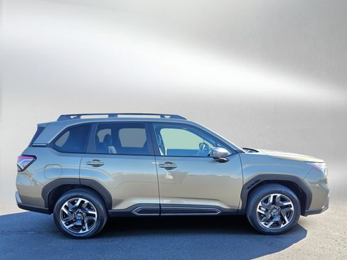 Used 2025 Subaru Forester Limited w/ Popular Package #1 image 6