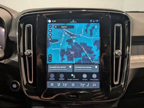 New 2026 Volvo XC40 B5 Plus w/ Protection Package Premier image 19