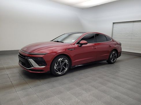 Used 2024 Hyundai Sonata SEL w/ Convenience Package image 2