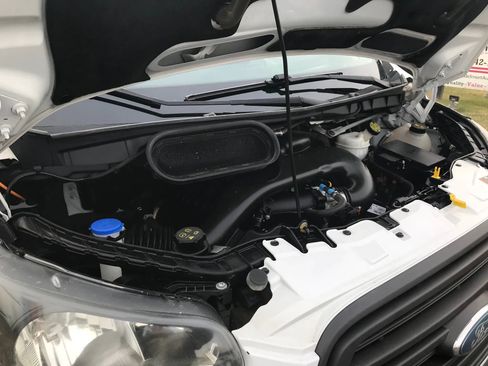 Used 2016 Ford Transit 350 XL image 46