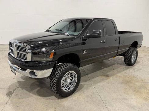 Used 2007 Dodge Ram 3500 Truck SLT w/ Quad Cab Big Horn Value Group image 2
