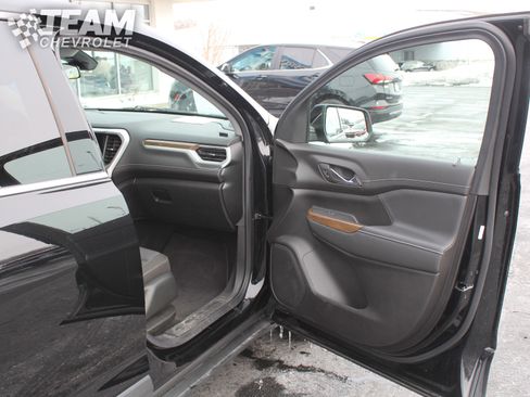 Certified 2023 GMC Acadia SLE w/ Driver Convenience Package image 28