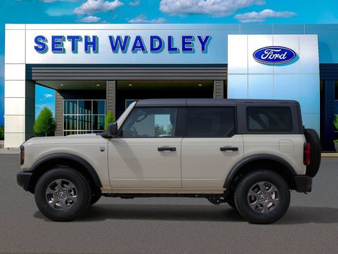New 2026 Ford Bronco Big Bend AWD/4WD image 3