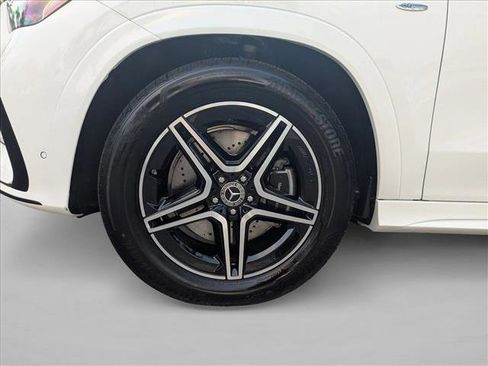 Used 2025 Mercedes-Benz GLE 450e 4MATIC image 24
