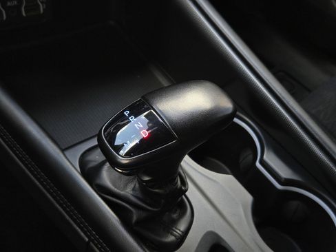 Used 2022 Dodge Durango GT w/ Blacktop Package RWD image 23