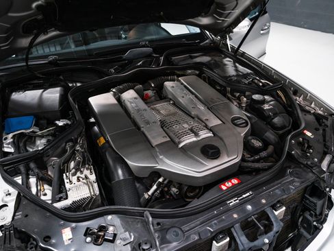 Used 2005 Mercedes-Benz E 55 AMG Sedan image 36