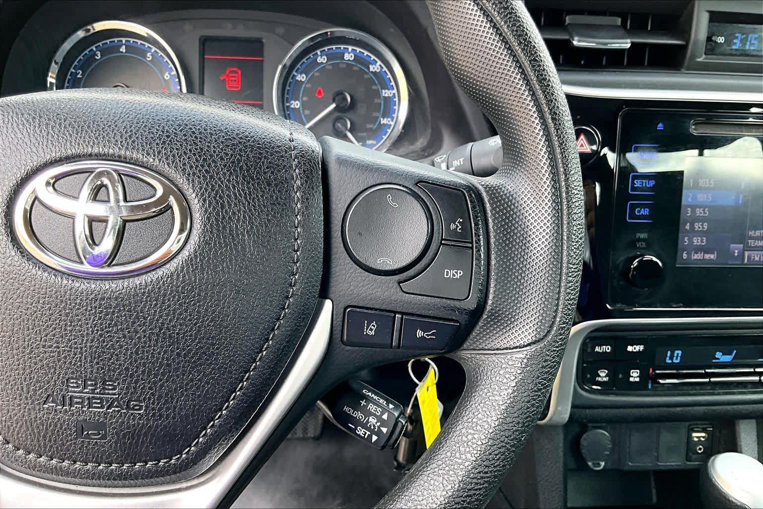 Used 2019 Toyota Corolla LE FWD image 25