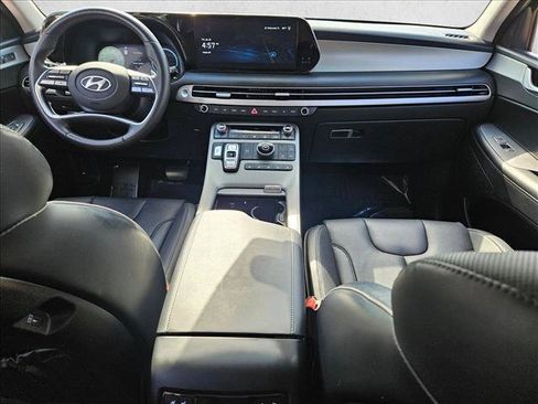Used 2025 Hyundai Palisade SEL FWD image 17