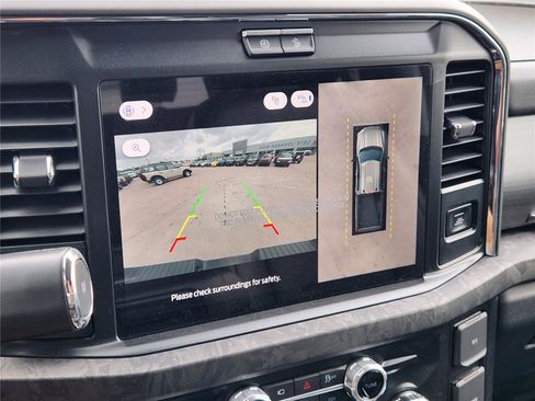 New 2025 Ford F250 Lariat w/ Lariat Ultimate Package image 13