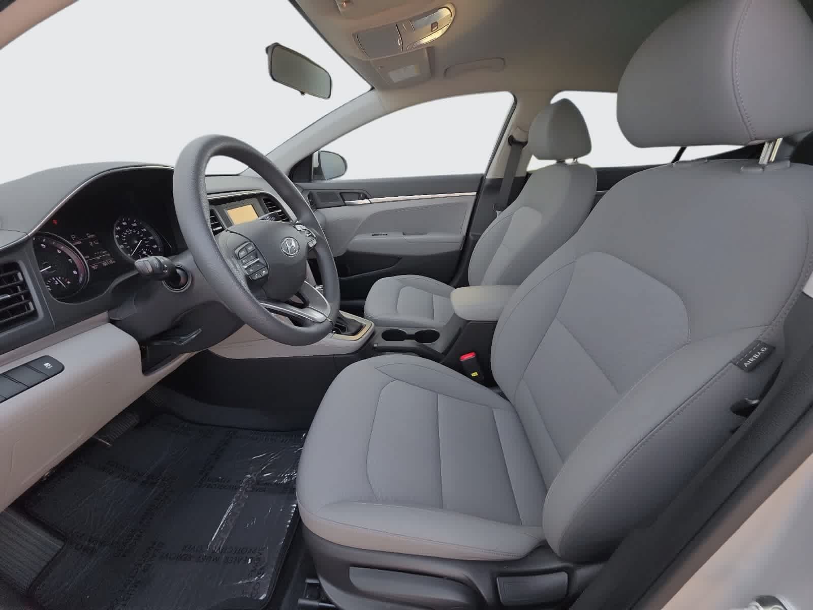 Used 2019 Hyundai Elantra SE FWD image 26