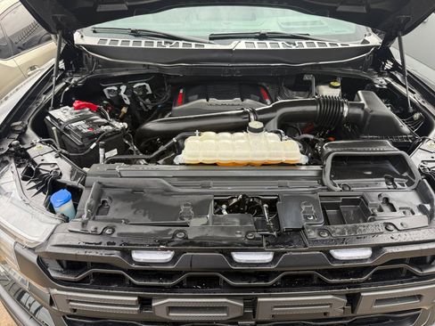 Certified 2024 Ford F150 Raptor image 31