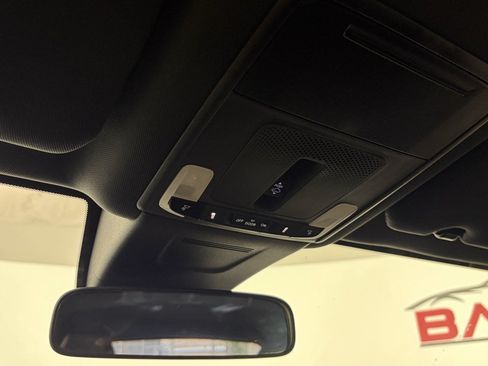 Used 2025 Honda CR-V Sport image 21