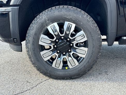 New 2026 GMC Sierra 2500 Denali w/ Technology Package image 12