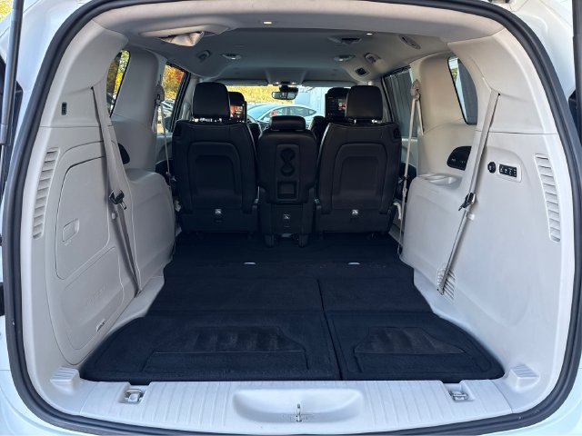 Used 2018 Chrysler Pacifica Limited w/ Advanced Safetytec Group FWD image 29