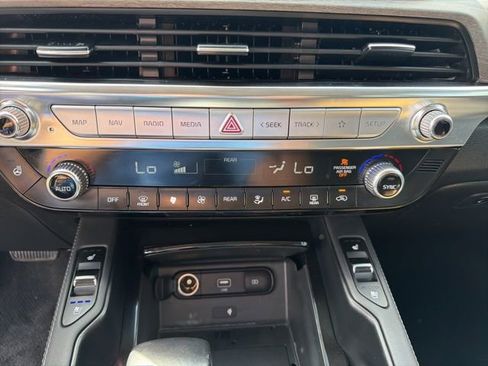 Used 2021 Kia Telluride EX w/ EX Premium Package image 29