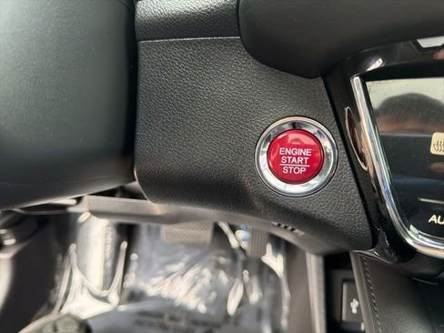 Certified 2018 Honda HR-V EX image 9