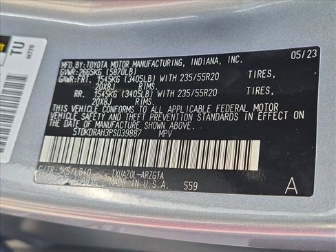 Used 2023 Toyota Highlander Limited FWD image 26
