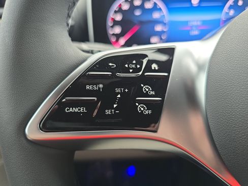 Certified 2026 Mercedes-Benz GLC 300 image 17