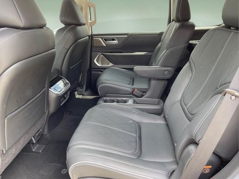 Certified 2025 INFINITI QX80 Sensory AWD/4WD image 10