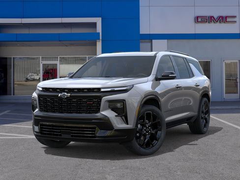 New 2026 Chevrolet Traverse RS w/ LPO, Floor Liner Package FWD image 6