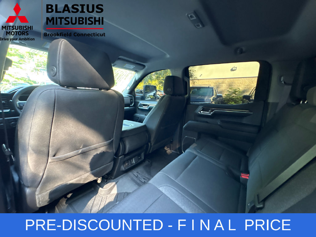 Used 2024 Chevrolet Silverado 1500 RST w/ Protection Package AWD/4WD image 32