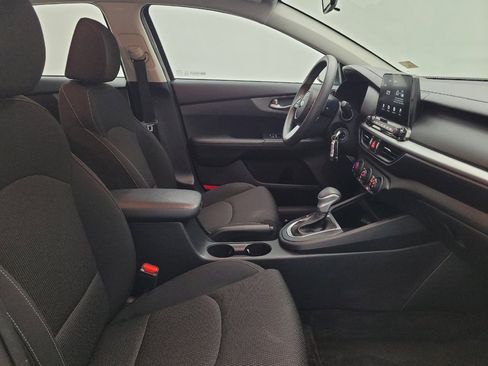 Used 2021 Kia Forte LXS FWD image 21