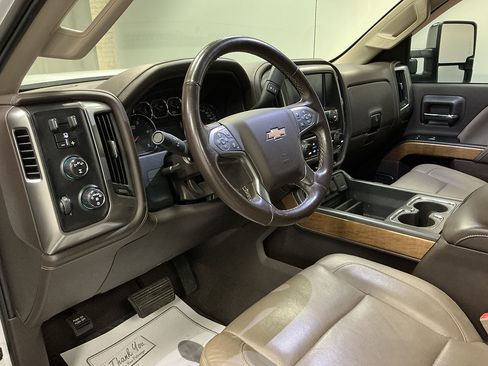 Used 2019 Chevrolet Silverado 2500 LTZ w/ Duramax Plus Package AWD/4WD image 10