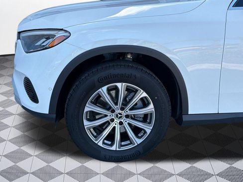 Used 2026 Mercedes-Benz GLC 300 image 12