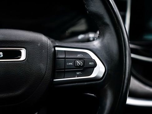 Used 2022 Jeep Compass Latitude w/ Sun and Sound Group image 19