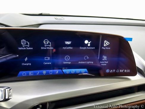 New 2026 Cadillac Vistiq Luxury w/ LPO, Floor Liner Package AWD/4WD image 14