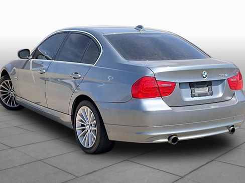 Used 2011 BMW 335i xDrive Sedan AWD/4WD image 11