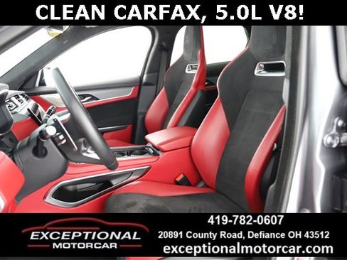 Used 2022 Jaguar F-PACE SVR image 34