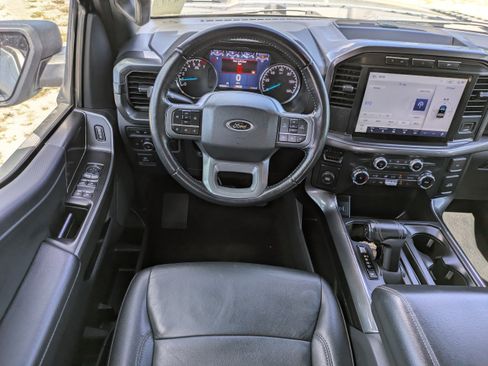 Used 2022 Ford F150 XLT w/ Equipment Group 302A High RWD image 15