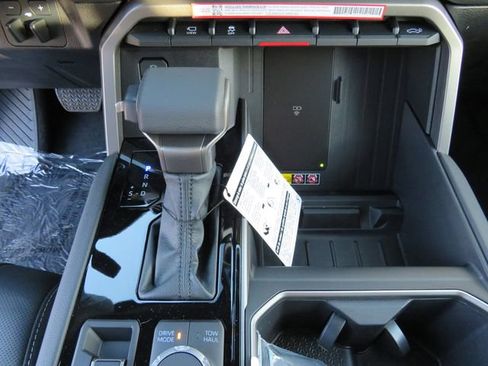 New 2026 Toyota Tundra Limited image 30