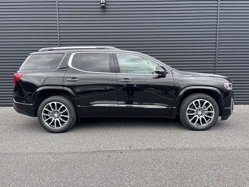 Used 2021 GMC Acadia Denali w/ Denali Technology Package AWD/4WD image 6