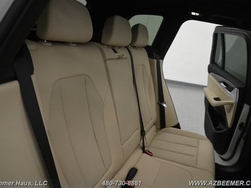 Used 2024 BMW X3 M40i w/ Premium Package image 24