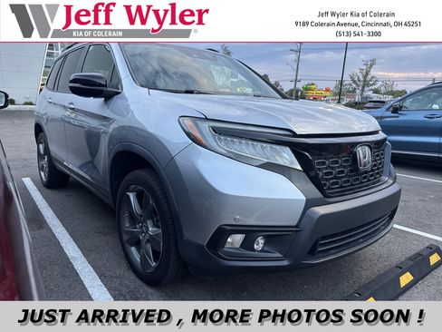 Used 2020 Honda Passport Touring image 1